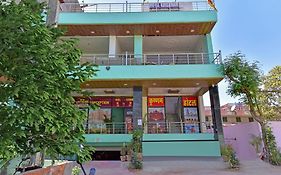 Hotel O Krishnam